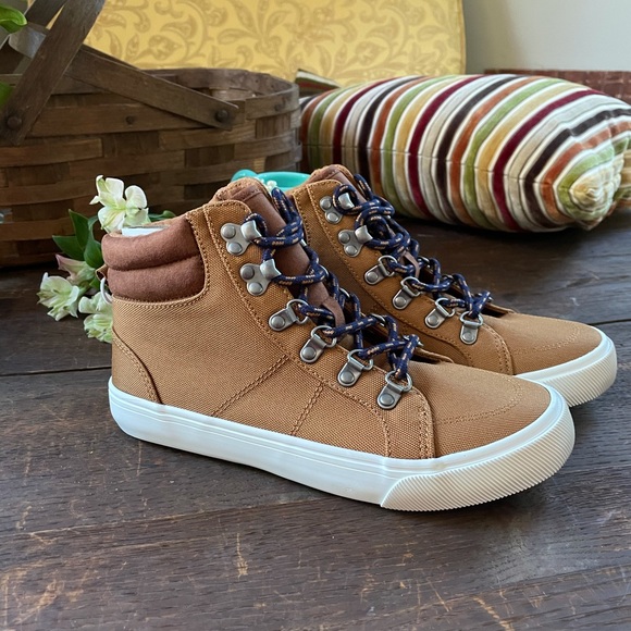 OLD NAVY Boys Nylon Hybrid Hiker Boot - Picture 2 of 6